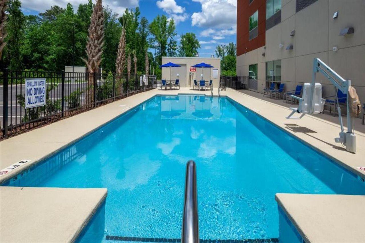Holiday Inn Express & Suites - Latta, An Ihg Hotel Exterior foto